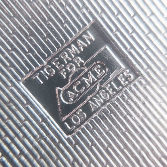 Tigerman x Acme postmodern architecture pin unisex - Picture 8 of 9